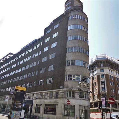 Commonwealth House .